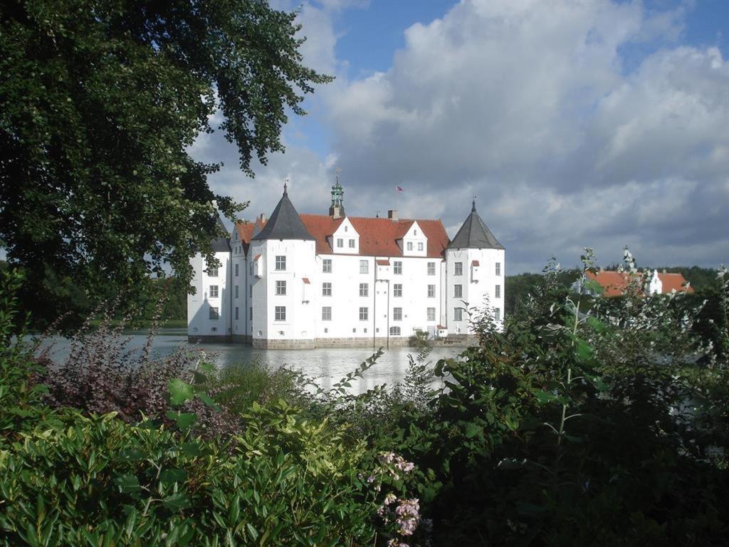 Ferienwohnung Foerdeglueck Глюксбург Экстерьер фото